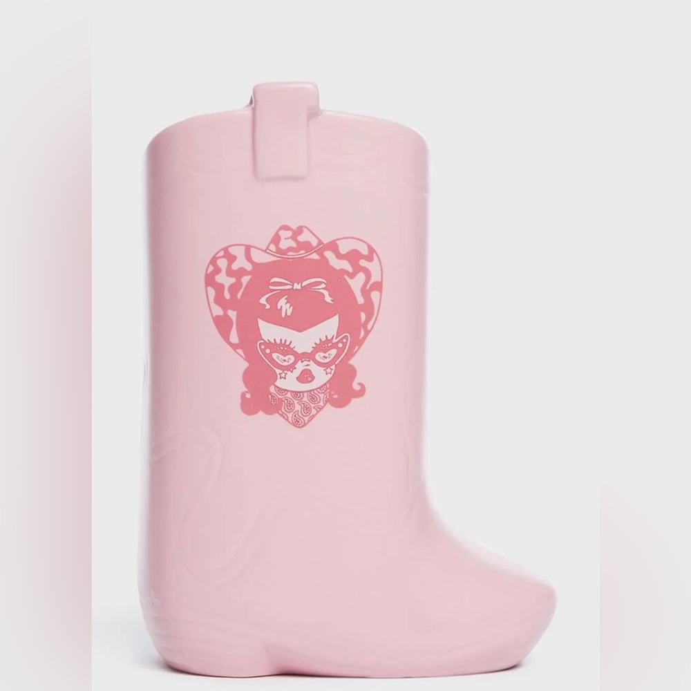 LORETTA COWBOY BOOT VASE